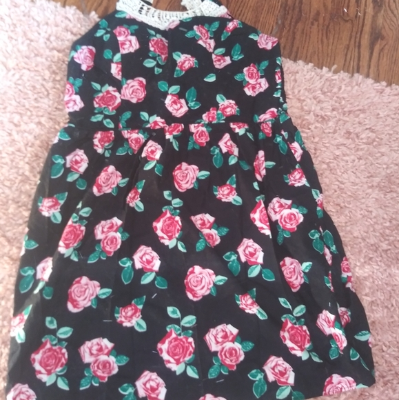 Old Navy Dresses & Skirts - 5 for 30